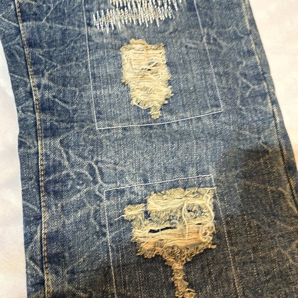 Men’s Red Snap Distressed Denim Jeans Size 32/33 - Picture 10 of 10